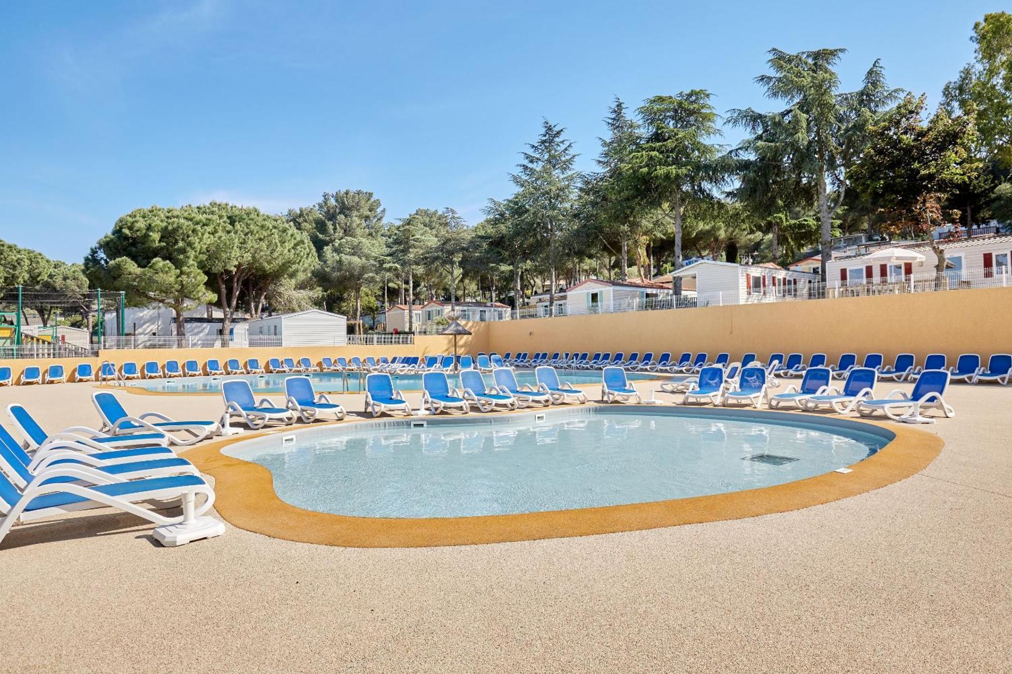 Domaine Residentiel De Plein Air Odalys La Pinede Агде Екстериор снимка
